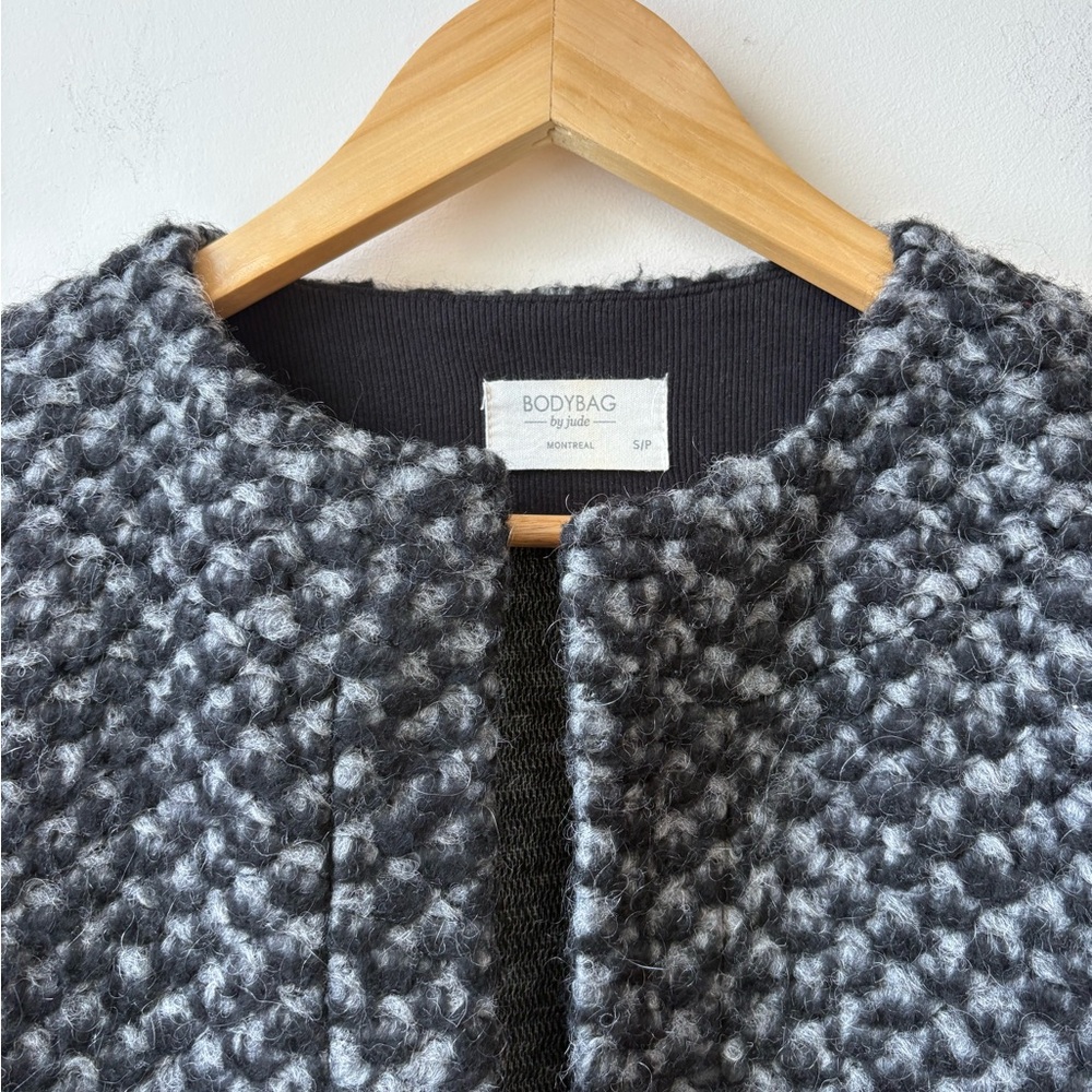 🇨🇦 Bodybag By Jude Lightweight Coat - Picture 7 of 12